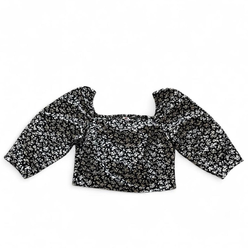 Levi's Black and White Floral Smocked Top